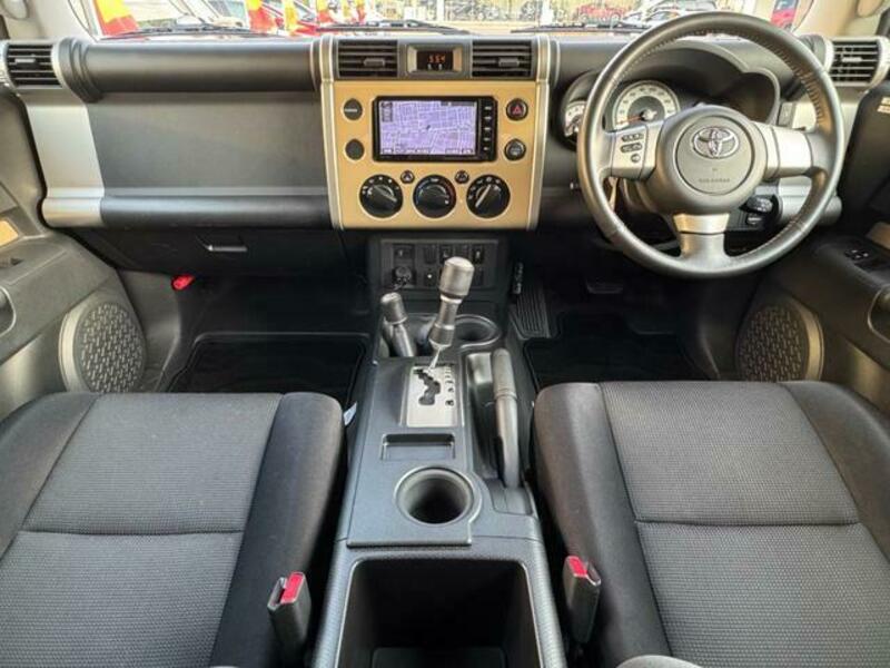 FJ CRUISER