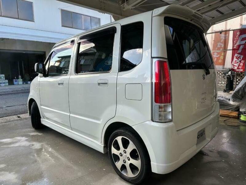 WAGON R