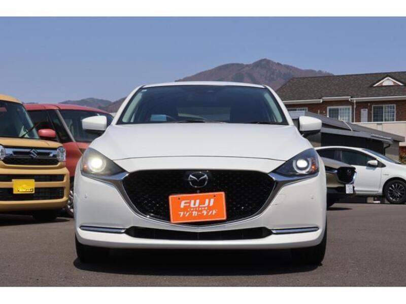 MAZDA2