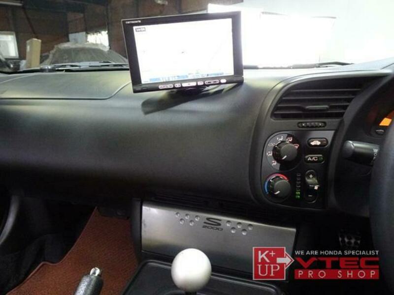S2000