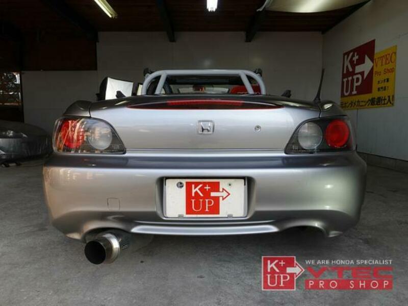 S2000