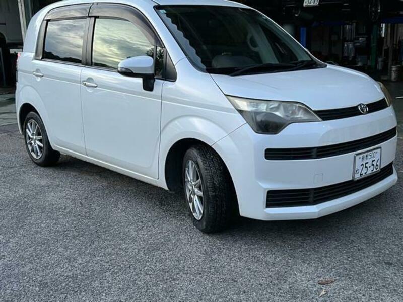 TOYOTA SPADE