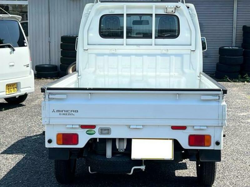 MINICAB TRUCK