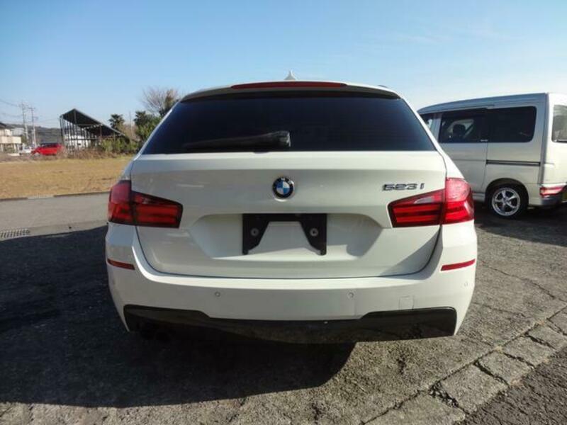 5 SERIES