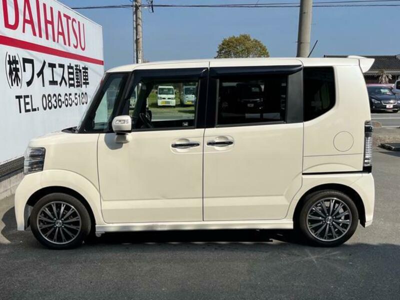 N BOX CUSTOM
