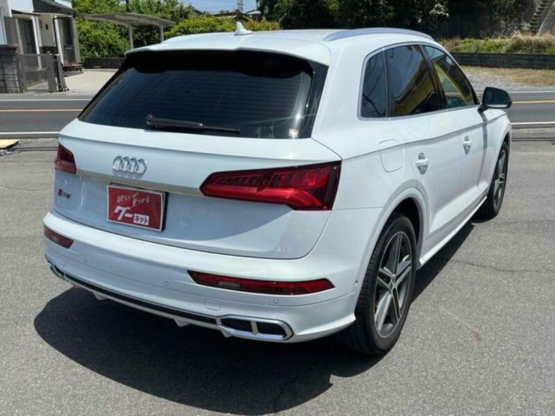 SQ5
