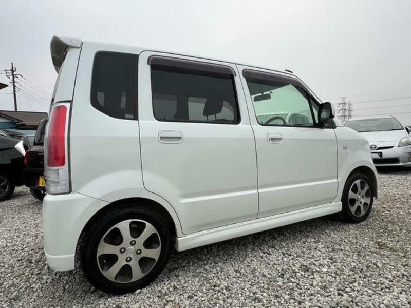 WAGON R