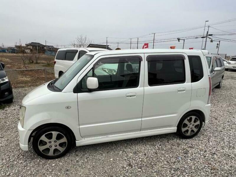 WAGON R
