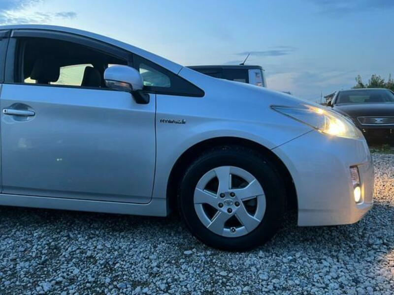 PRIUS