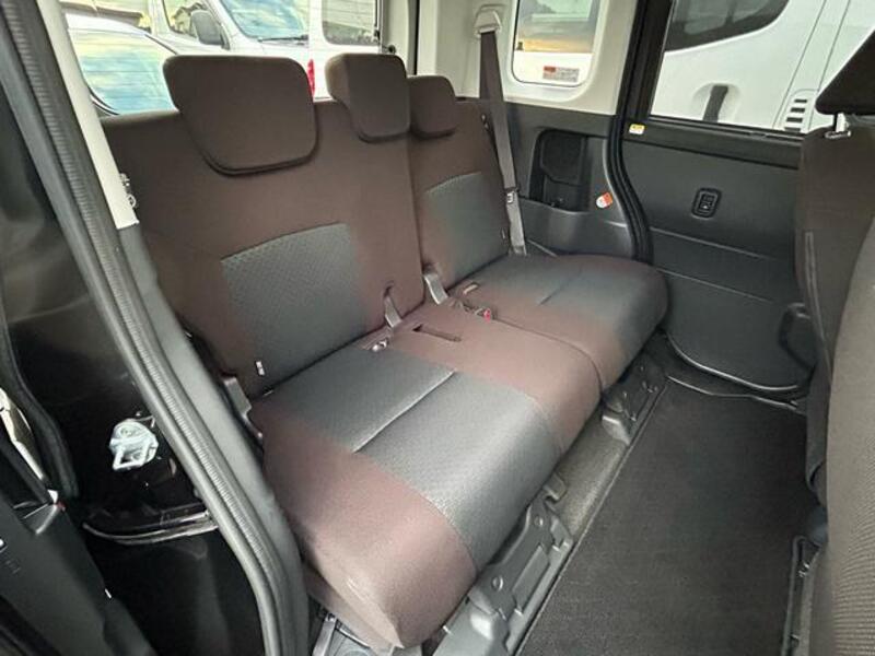 ROOMY