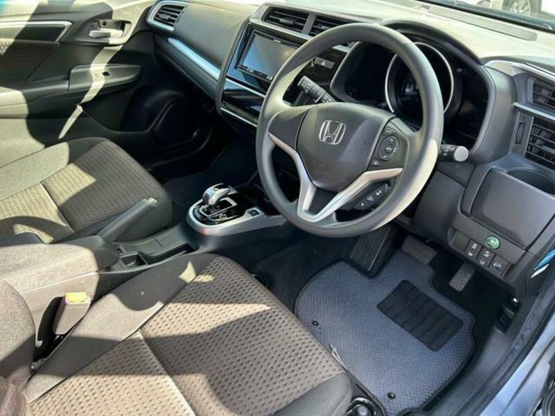 FIT HYBRID