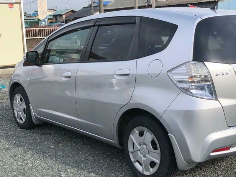 FIT HYBRID