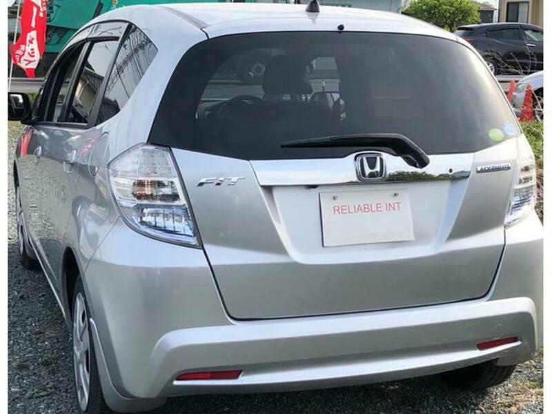 FIT HYBRID