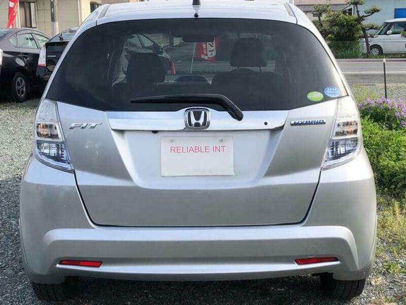 FIT HYBRID