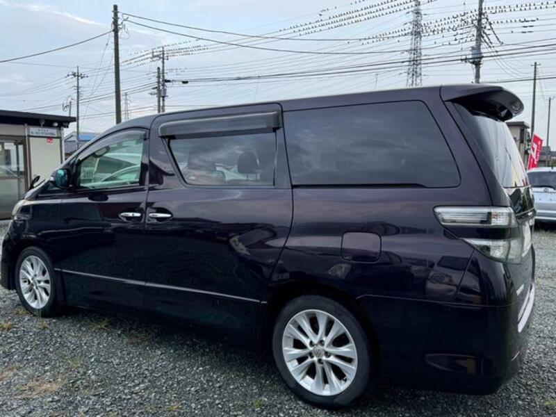 VELLFIRE