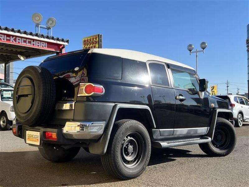 FJ CRUISER