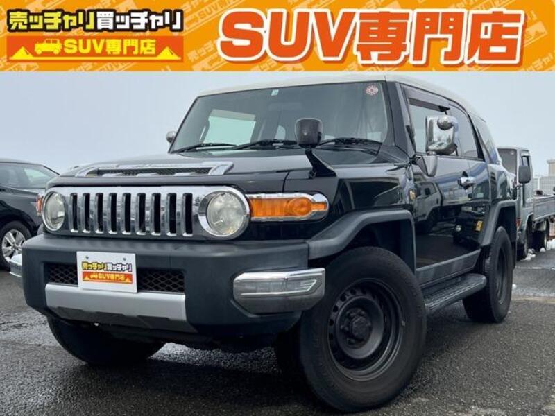 TOYOTA FJ CRUISER