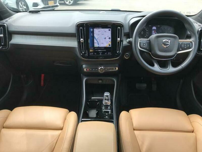 XC40