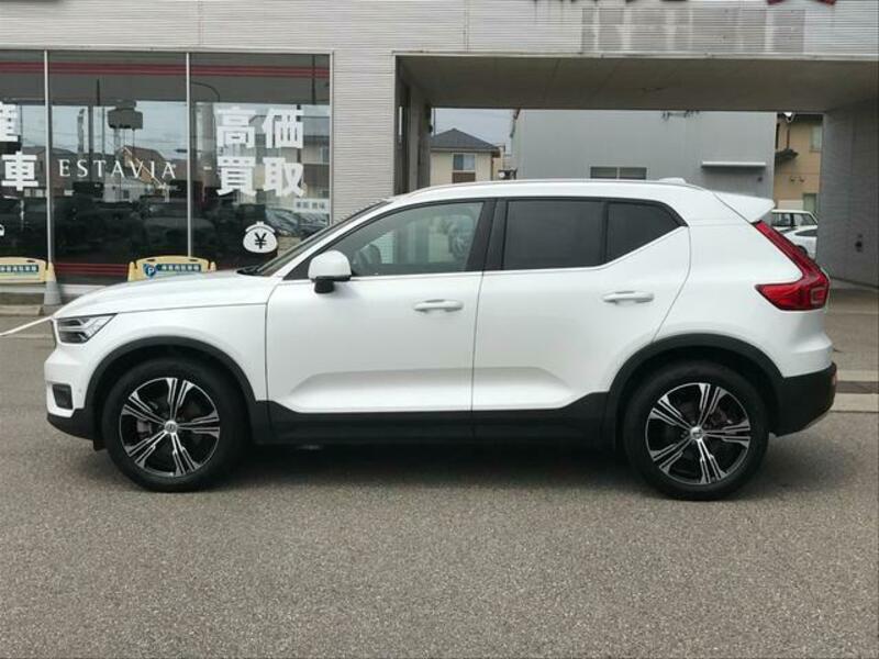 XC40