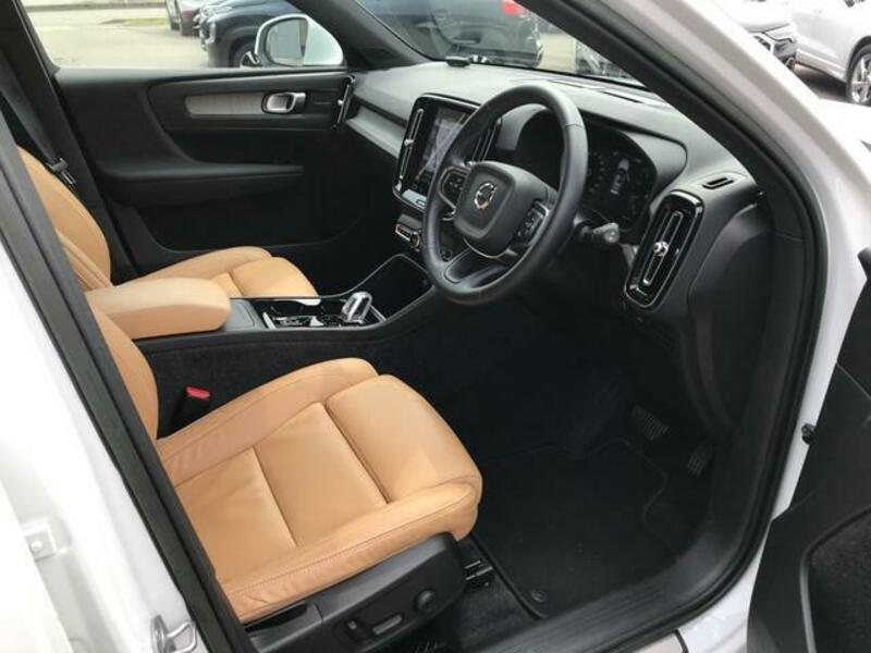 XC40