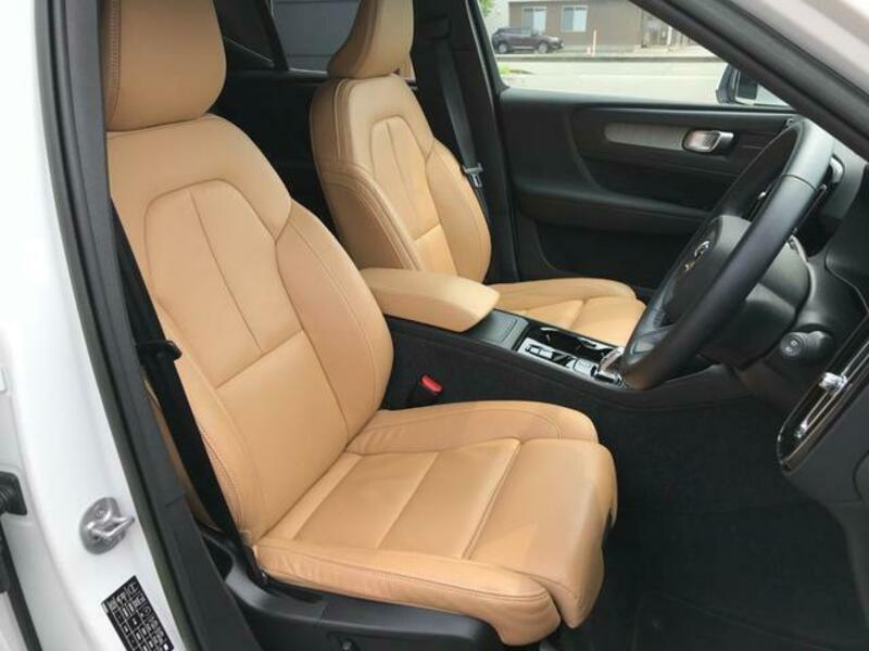 XC40