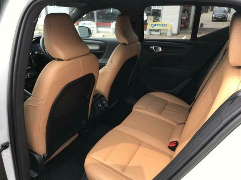 XC40