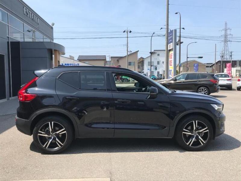 XC40
