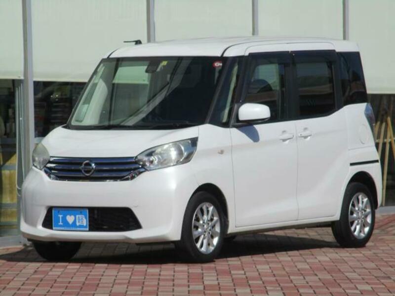 NISSAN DAYZ ROOX
