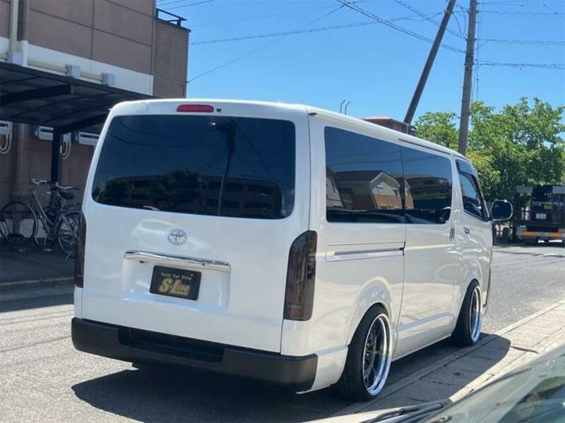 HIACE VAN