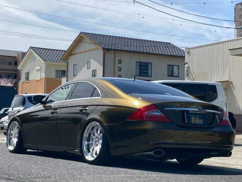 CLS-CLASS