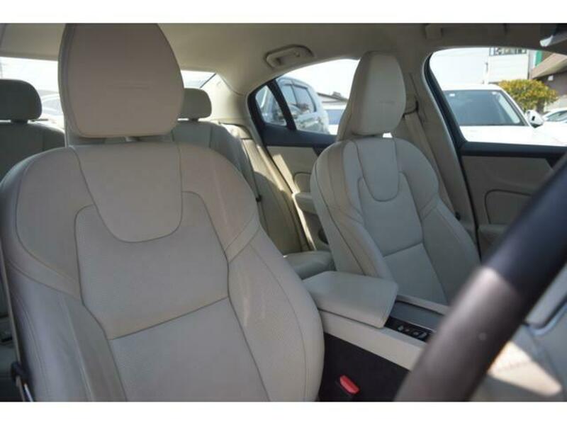 S60