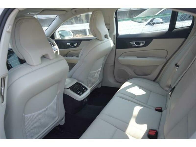 S60