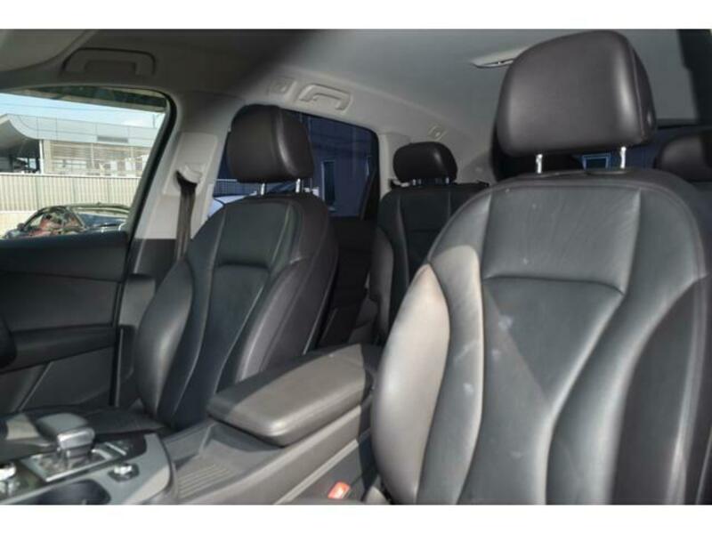 Q7