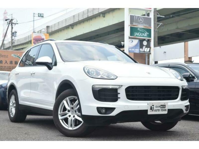 CAYENNE
