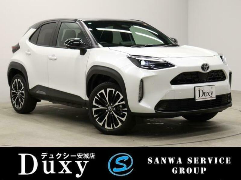 TOYOTA YARIS CROSS