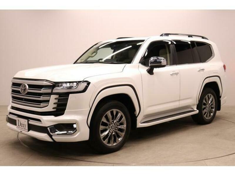 LAND CRUISER