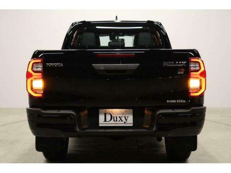 HILUX