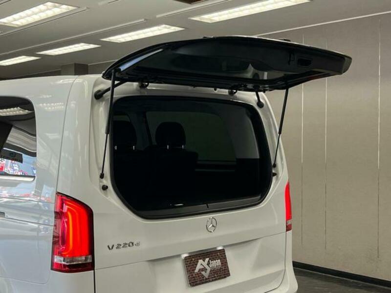 V-CLASS