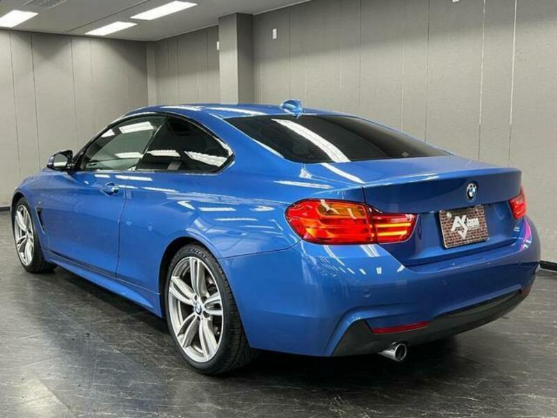 4 SERIES