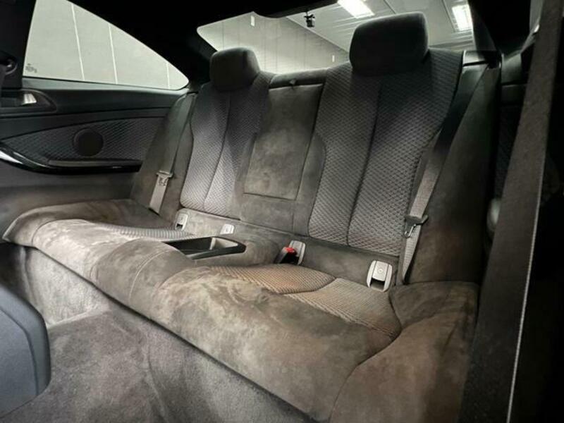 4 SERIES
