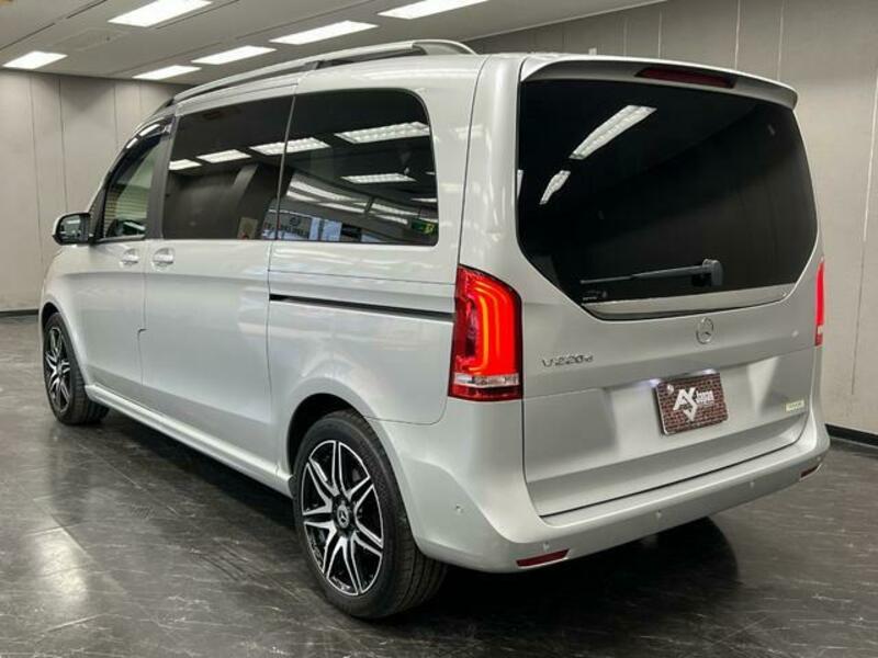 V-CLASS