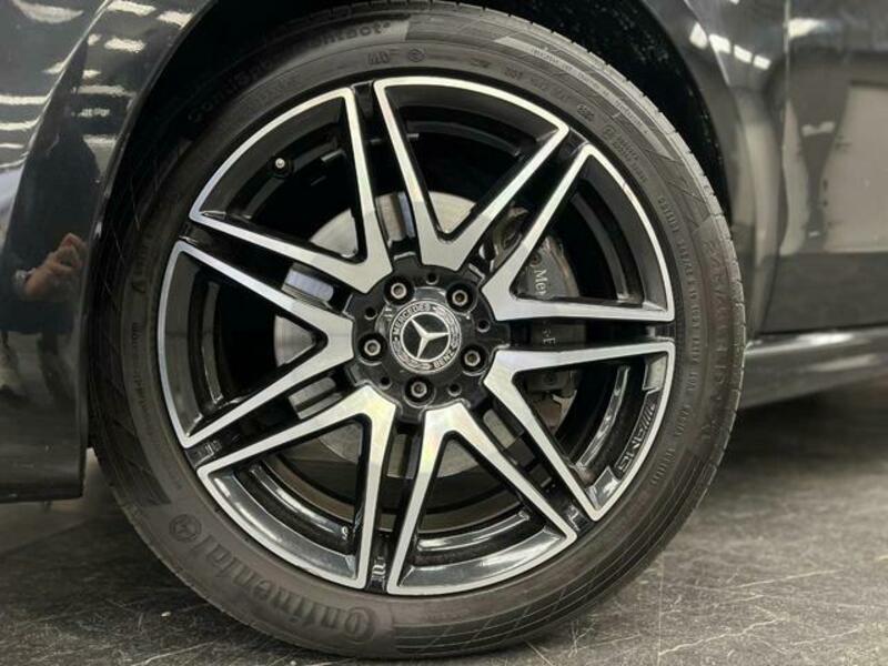 V-CLASS