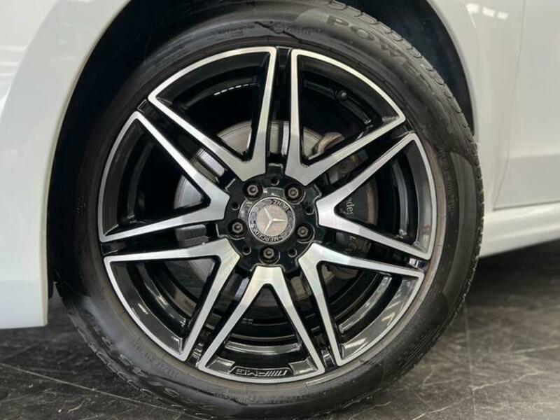 V-CLASS