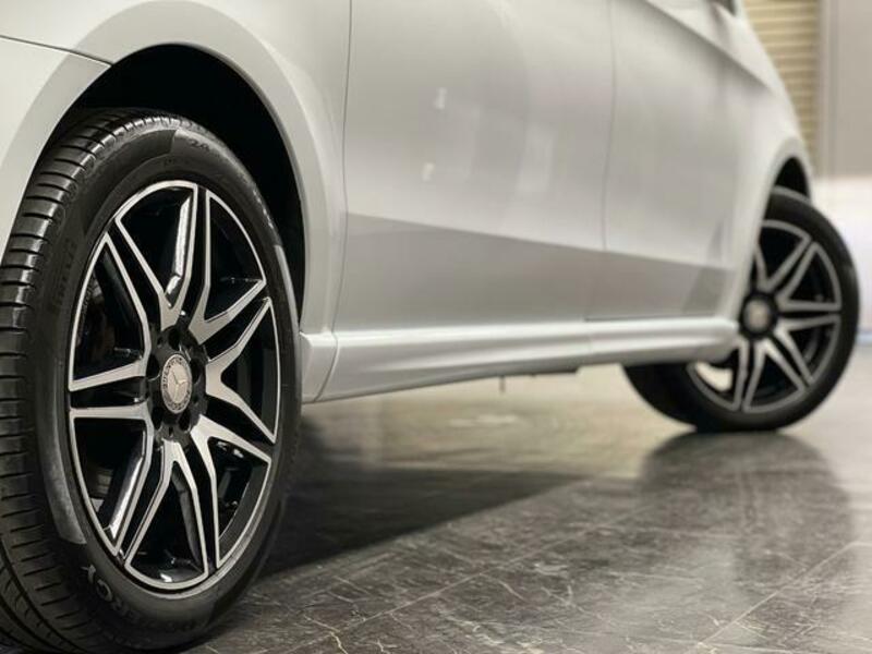 V-CLASS