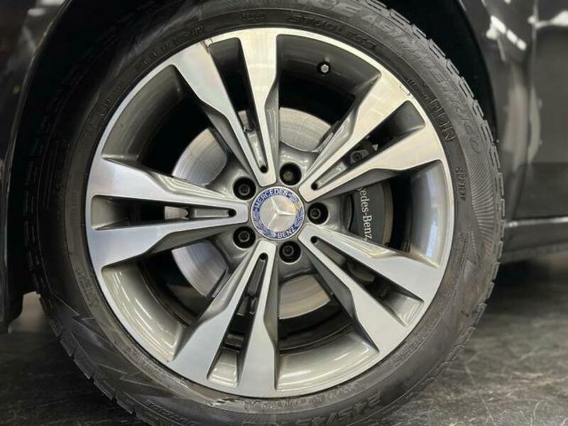 V-CLASS