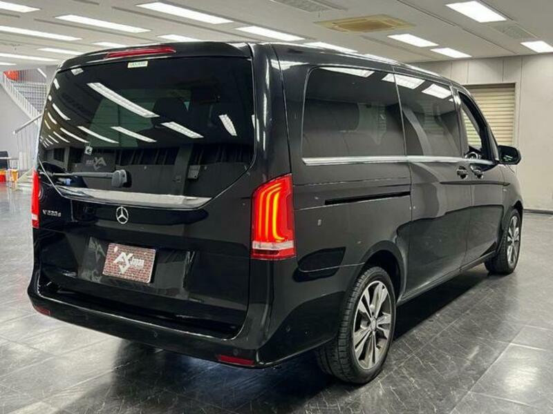 V-CLASS