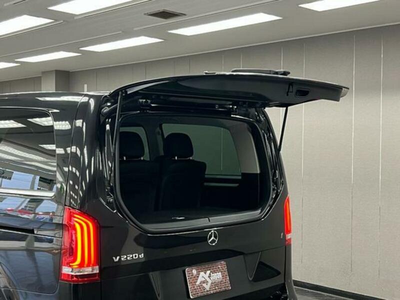 V-CLASS
