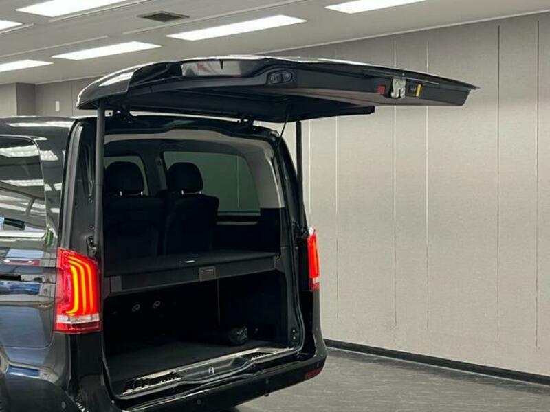 V-CLASS