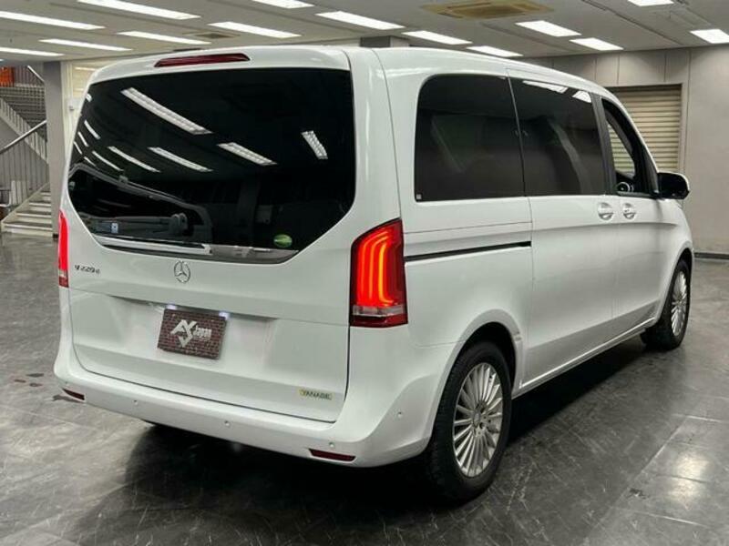 V-CLASS