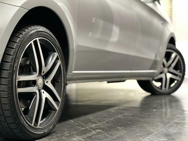 V-CLASS
